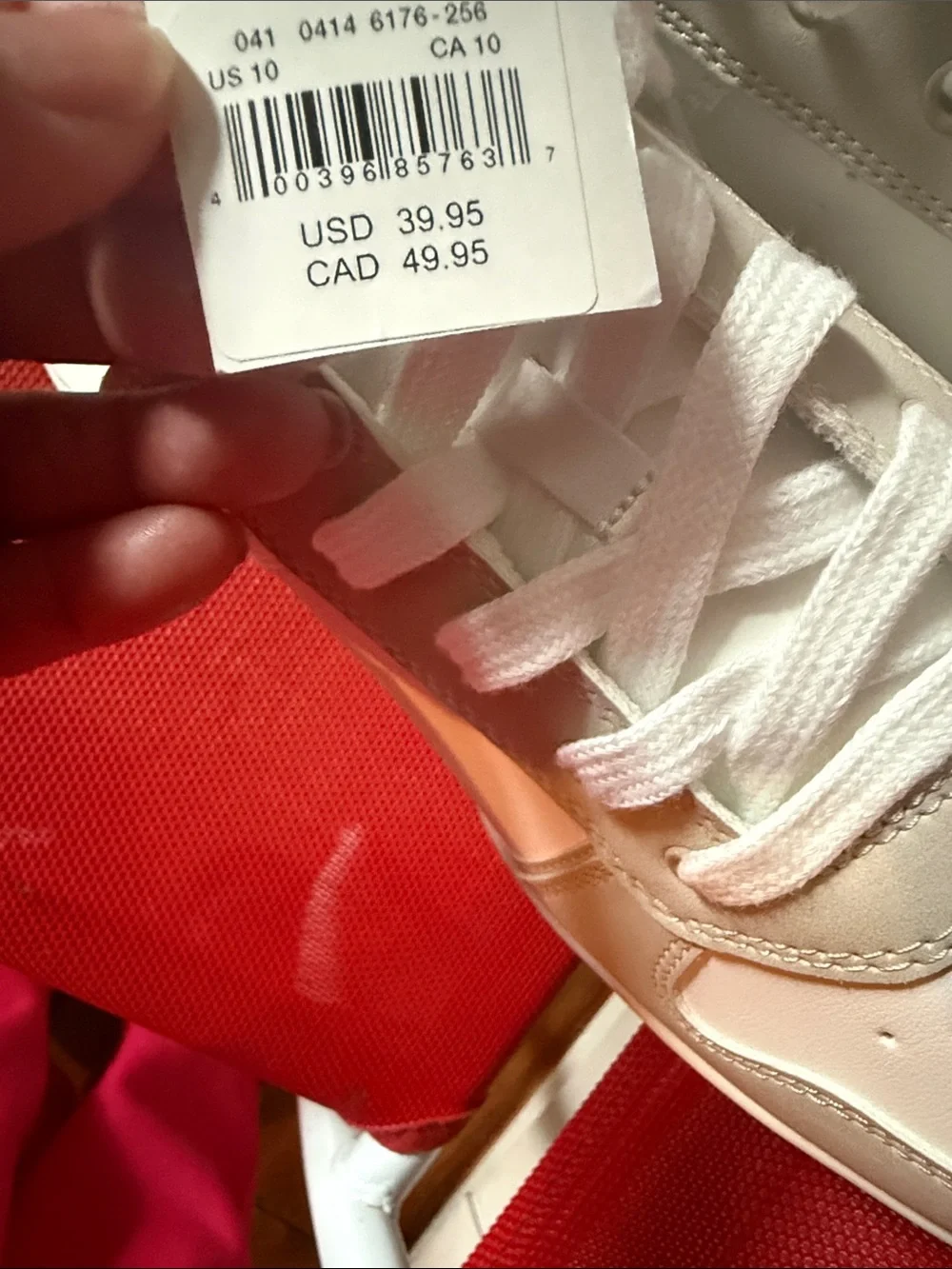 White and Beige Low-Top Sneakers - Picture 3 of 8